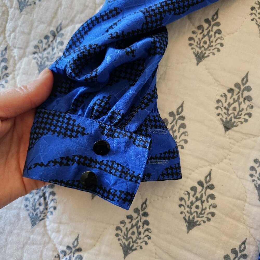 Vintage Francesca of Damon Silk Blouse 6 Blue Animal Print Neiman Marcus - Picture 13 of 13